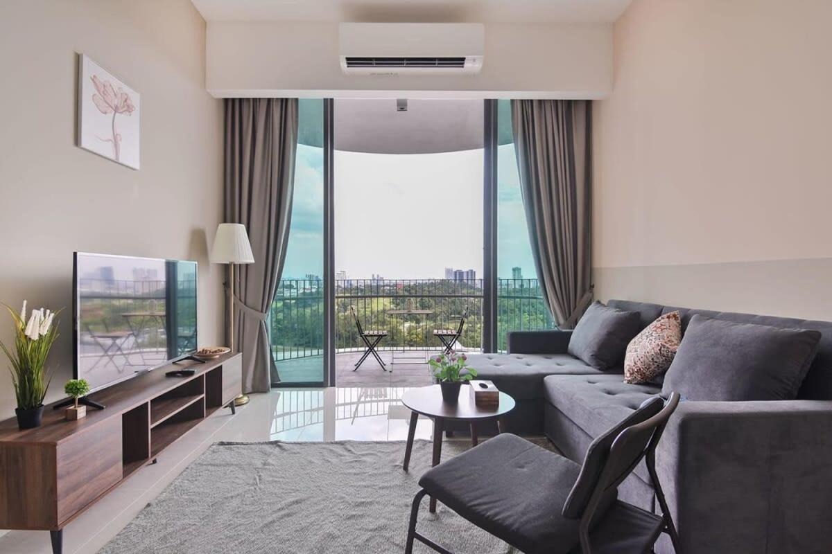 Lux & Stylish 2br At Klgcc Free Parking Pangsapuri *